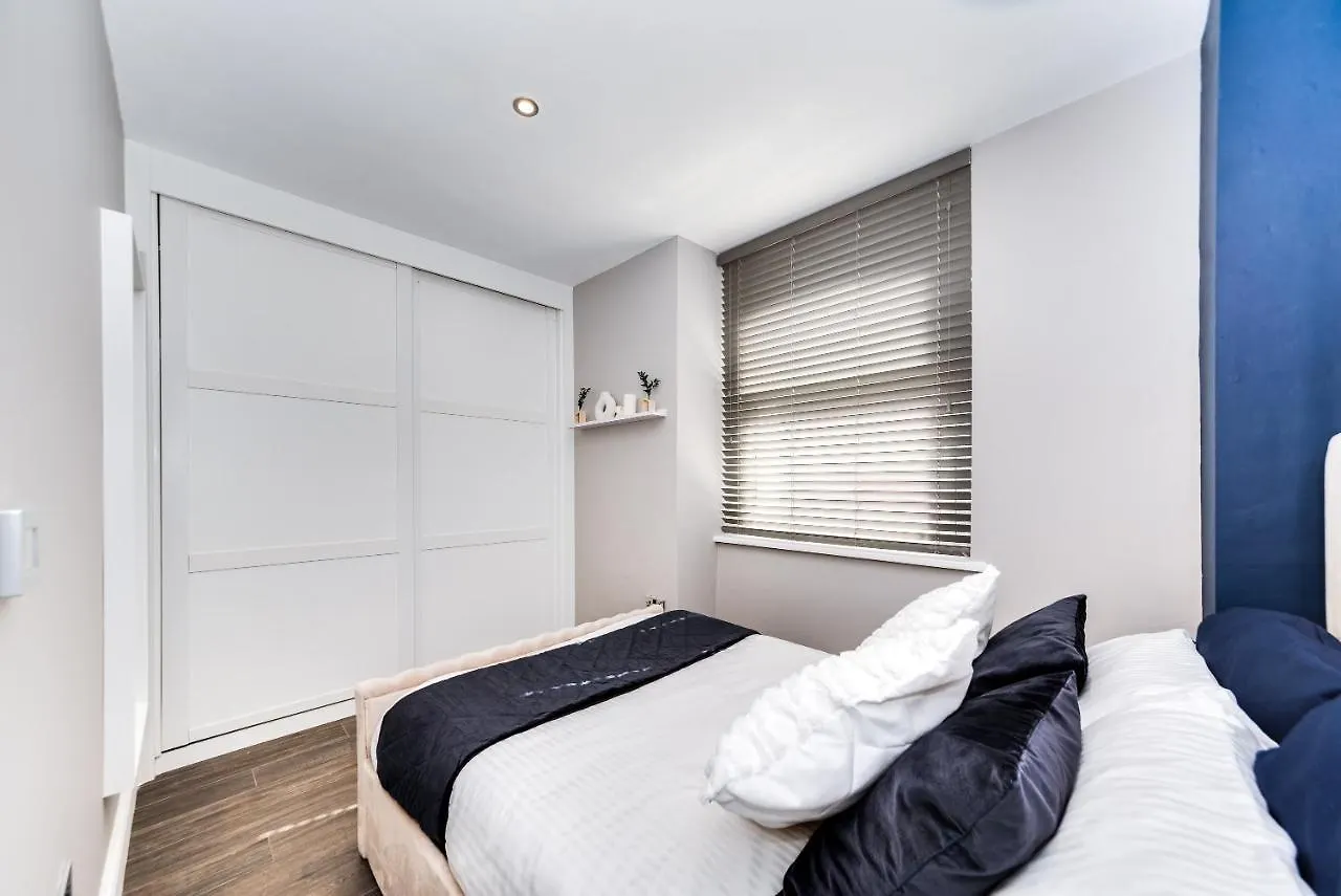 Modern Apartment In Brighton City Centre